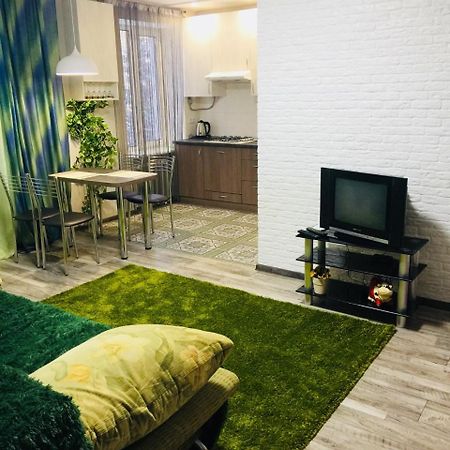 Двухкімнатна Студія Chernihiv Exterior photo