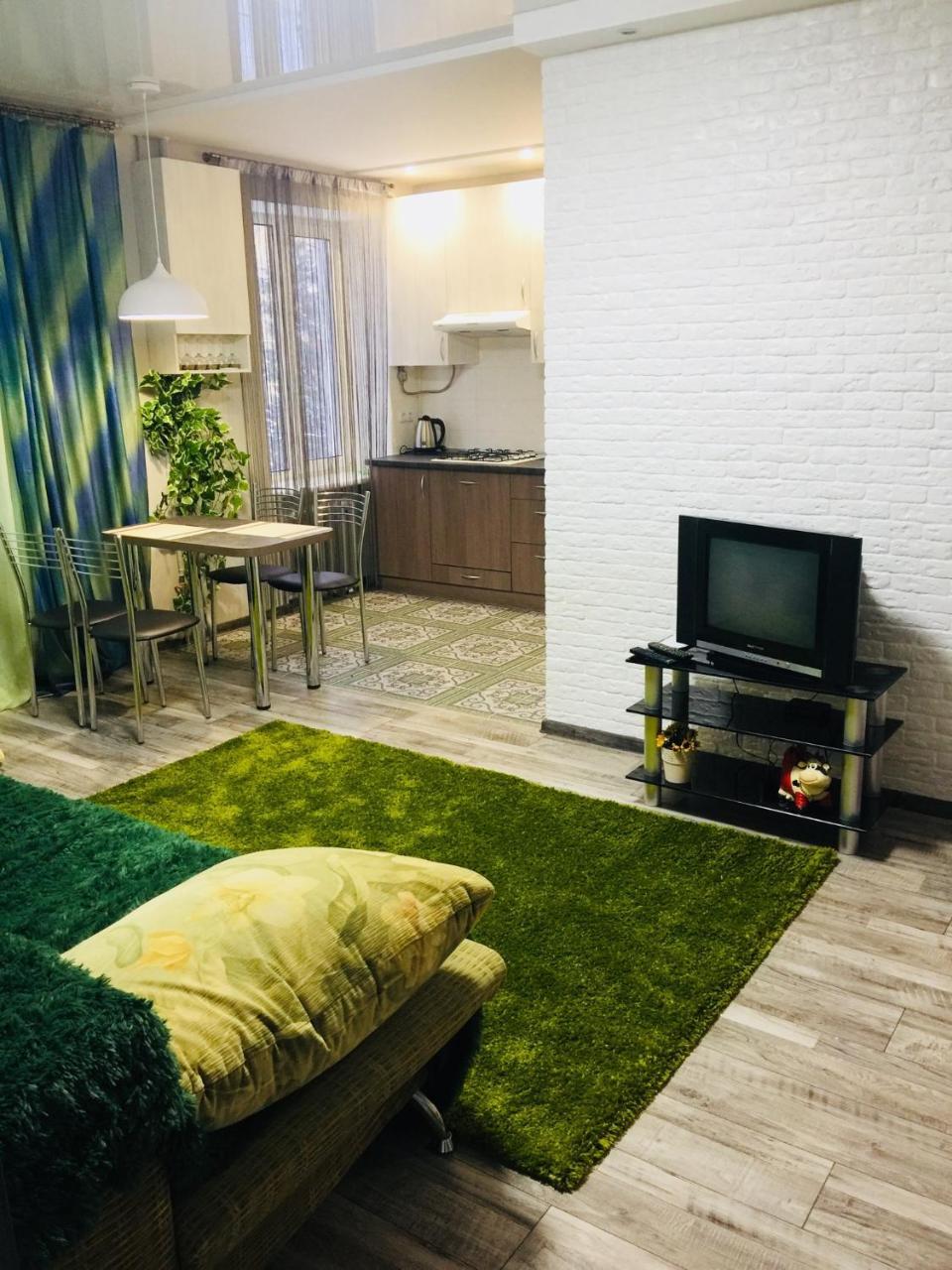 Двухкімнатна Студія Chernihiv Exterior photo